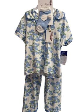 Jessica Simpson Blue and White Floral 3-Piece Pajama Set with Socks